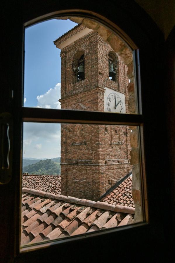 La Casa Del Castellano Hotel Cinzano Kültér fotó