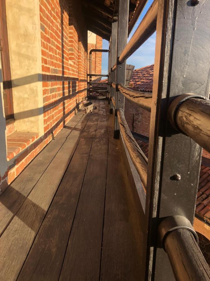 La Casa Del Castellano Hotel Cinzano Kültér fotó